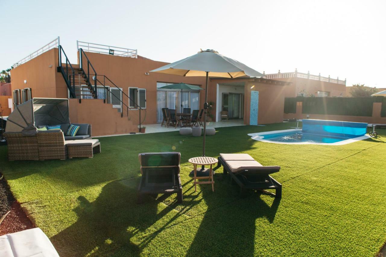 Eco Villa White Suite With Climatized Pool Caleta De Fuste Eksteriør bilde